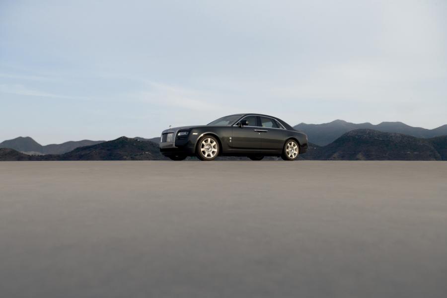  Rolls-Royce Ghost 2009 года  (фото 16 из 106)